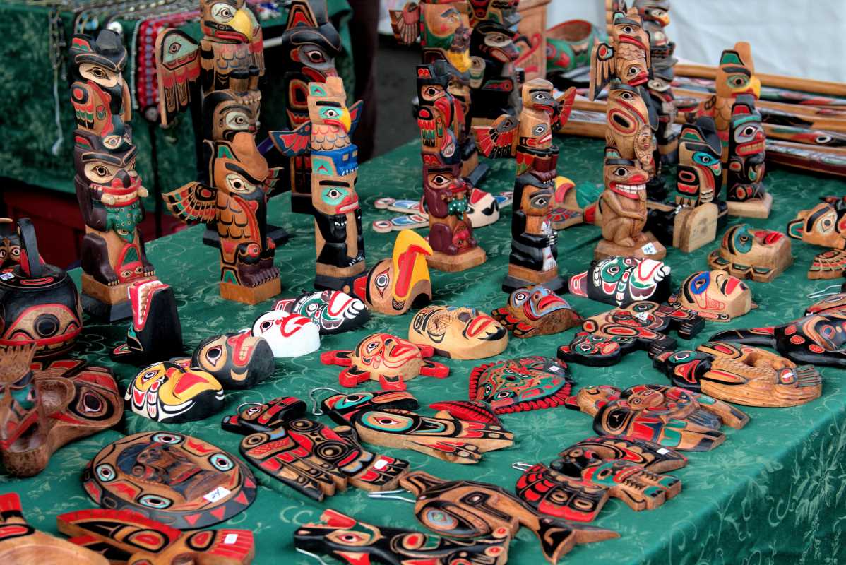 Inuit Craft Workshops for Visitors